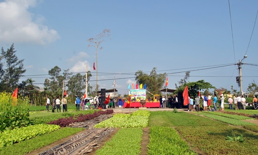 Lễ cúng Cầu Bông tại làng rau Trà Quế