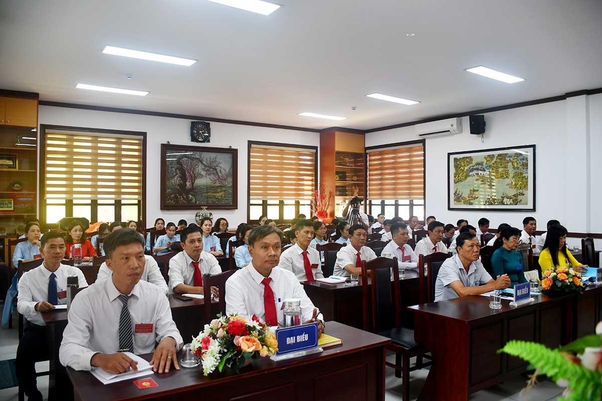 quang canh dai hoi