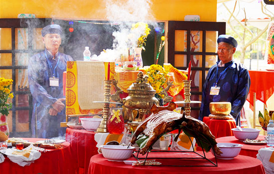 Lễ hội Cầu ngư ở Cửa Đại, phường Hội An Đông