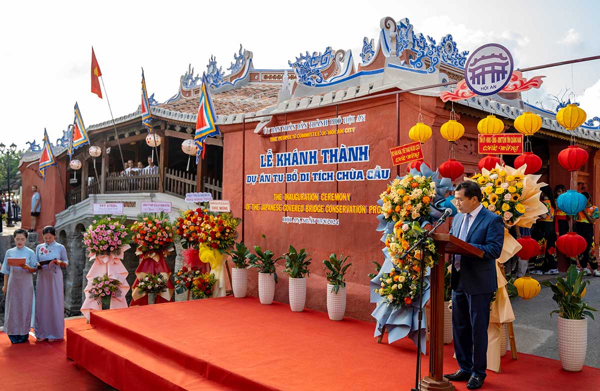 khanh thanh chua cau